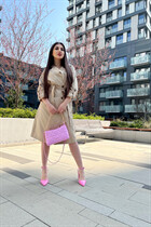 Pretty Ukrainian girl zhanna from zaporozhye with Dark Brown hair age 27 photo-5