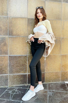 Dating moldovan girl nadia from kishinev with Dark Brown hair age 23 photo-5