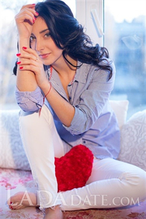 Beautiful single Ukraine woman anastasia from kiev with Black hair age 30