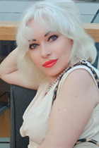 Beautiful single ukrainian woman olena from borispol with Blonde hair age 56 photo-7