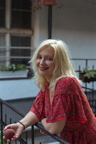 Ukrainian jolie fille yana de dnepr avec Blond cheveux, âge 45 photo-4