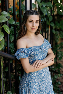 Ukrainian girl for marriage julia from kharkov with Dark Brown hair age 22