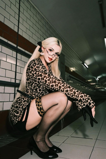 Mariée ukrainienne par correspondance valeria de kiev avec Blond cheveux, âge 26