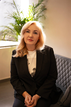 madrid mariée anna avec Blond cheveux, âge 55 photo-14