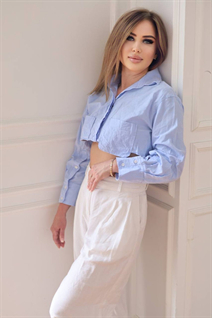 Mariée ukrainienne irina de kharkov avec Chatain clairs cheveux, âge 53