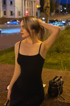 Slavic women anastasia from kiev with Light Brown hair age 18 photo-12