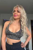 Ukrainian woman for dating viktoriia from kharkiv with Blonde hair age 53 photo-20