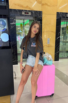Fille en Ukraine diana de dnipro avec Chatain clairs cheveux, âge 23 photo-5