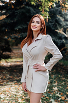 Fille ukrainienne victoria de virginia beach avec Brunette cheveux, âge 25 photo-1