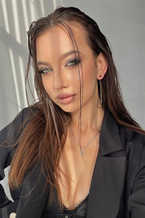 Ukrainian mail order bride anastasiia from mykolaiv with Light Brown hair age 23