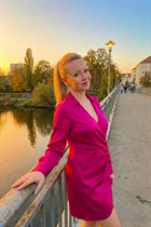 Saliendo con una mujer alemana svetlana de markkleeberg con pelo Rubio y 40 años photo-18