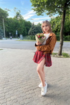 Rencontre femme ukrainienne nastya de kiev avec Chatain clairs cheveux, age 23 photo-2