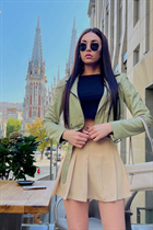 Femme parfaite yuliia de rome avec Noirs cheveux, âge 32 photo-5