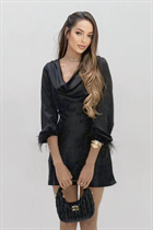 Brazilian single woman lara from goi&#226;nia with Light Brown hair 27 years old photo-3