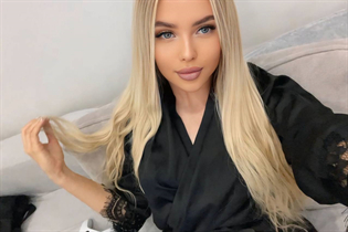 Chica de miami lana con pelo Rubio y edad 22 photo-68