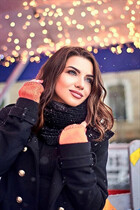 Esposa ucraniana evgenia de kharkov con pelo Marrón oscuro y edad 33 photo-11