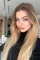 Meet Ukrainian girl snigana from kiev with Blonde hair age 22 photo-7