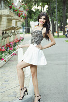 Wife from Ukraine elina from kharkov with Dark Brown hair age 30 photo-16