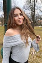 Dating a german girl varvara from berlin with Light Brown hair 20 years old photo-25