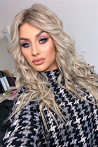 Mujeres eslavas yuliia de lutsk con pelo Rubio y edad 25 photo-4