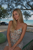 Mariée de valencia marianna avec Blond cheveux, âge 46 photo-26