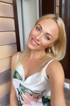 Hermosa mujer ucraniana elena de kiev con pelo Rubio y edad 39 photo-26