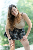 Belle fille ukrainienne maryna de mykolaiv avec Brunette cheveux, âge 27