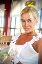 Mariée tchèque natalia de prague avec Blond cheveux 52 ans photo-15