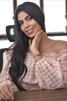 Belle femme colombienne angelica de bogota avec Brunette cheveux, âge 28 photo-1