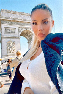 Dating an argentinian woman from cordoba with Blonde hair 37 years old