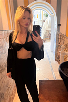 Perfect woman julianna from kiev with Blonde hair age 33 photo-30