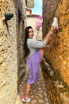 Ukrainian wife from paris eugenia with Black hair age 32 photo-8