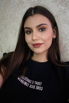 Jolie femme allemande margarita de hamburg avec Brunette cheveux 20 ans photo-81