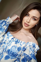 Épouse d'Ukraine alina de rivne avec Chatain clairs cheveux, âge 27 photo-4