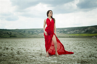 Gorgeous russian olga from feodosiya with Dark Brown hair age 38 photo-21