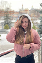 Pretty girl diana from vienna with Dark Brown hair age 27 photo-2