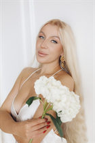 Mujeres increíbles de Ucrania alyona de odessa con pelo Rubio y edad 33 photo-19