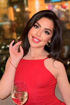 Pretty ukrainian girl alina from paris with Dark Brown hair age 24 photo-1