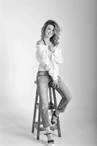 Hermosa mujer de Ucrania anastasia de kharkov con pelo Marrón oscuro y edad 29 photo-8