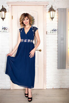 Ukrainian single woman oksana from kharkov with Dark Brown hair age 53 photo-5