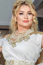 Date ukrainian anzhelika from odessa with Blonde hair age 50 photo-8