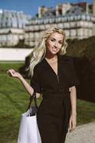 Femme parfaite iryna de paris avec Blond cheveux, âge 38 photo-13