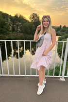 Ukrainian bride yuliia from nikolaev with Blonde hair age 33 photo-3