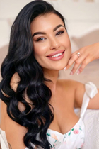 Single Ukrainian bride olexandra from vinnytsya with Black hair age 29 photo-2