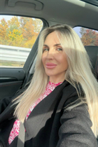 Belle femme ukrainienne célibataire viktoriia de kiev avec Blond cheveux, âge 44 photo-4