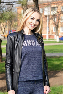 Ukrainian bride oksana from letterkenny with Blonde hair age 49 photo-2