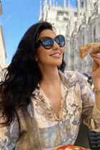 geneva mariée hanna avec Brunette cheveux, âge 41 photo-4