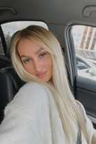 astana mariée larisa avec Blond cheveux, âge 33 photo-11