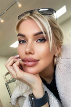 Ukrainian lady kateryna from kiev with Blonde hair age 39 photo-2