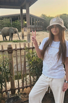 Gorgeous Ukrainian woman svetlana from kiev with Light Brown hair age 18 photo-3